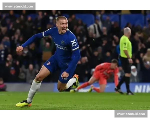 切尔西确认！21 岁青训后卫吉尔克里斯特今夏永久离队