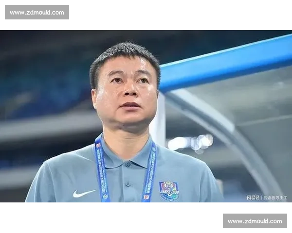 于根伟亲赴医院致谢重伤外援:伤情牵动全队,足球温情暖透津门 于根伟亲赴医院致谢重伤外援:伤情牵动全队,足球温情暖透津门